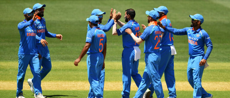 Using Online Cricket ID for Lay Bets on IPL Teams in Bad Form